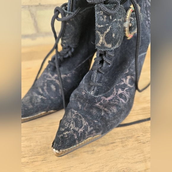 Vintage Suede Booties - Picture 7 of 12